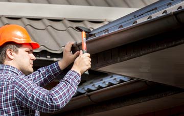 gutter repair Nailstone, Leicestershire